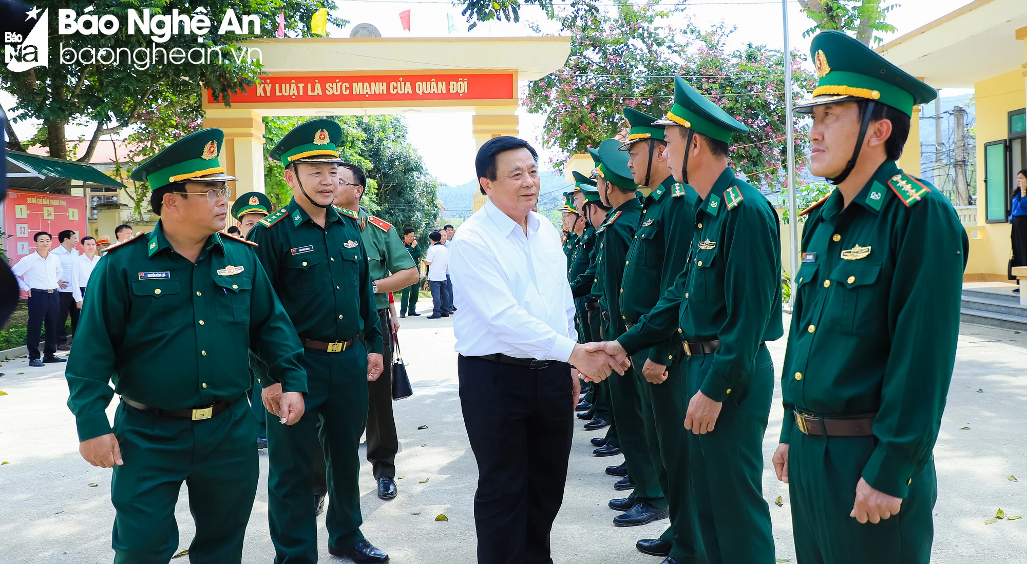 bna-anh-16-736.jpg.webp