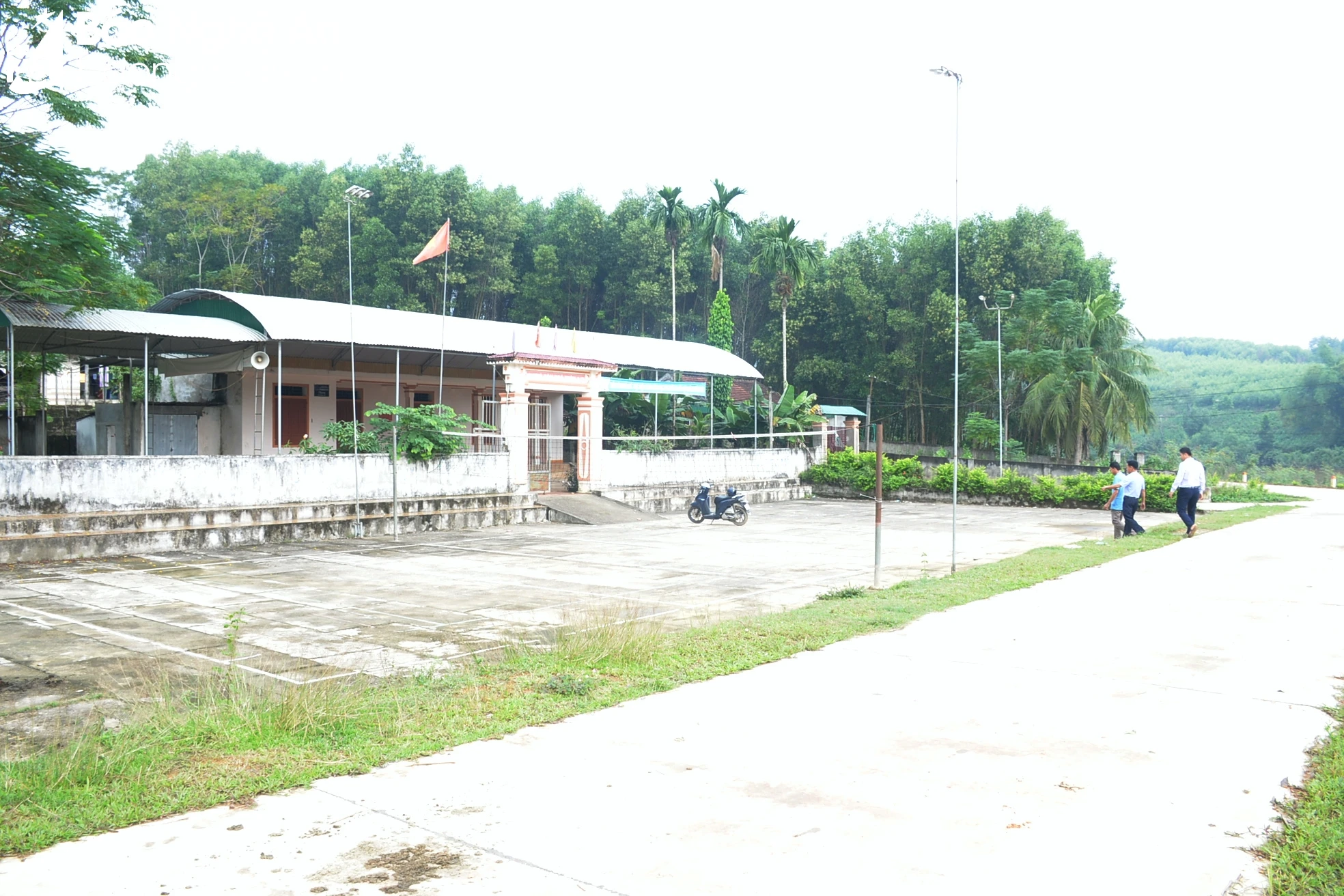 bna-khu-cuc-nha-van-hoa-xom-4-xa-cao-son-huyen-anh-son-da-duoc-xay-dung-theo-tieu-chi-ntm-anh-xuan-hoang-9239.jpg.webp