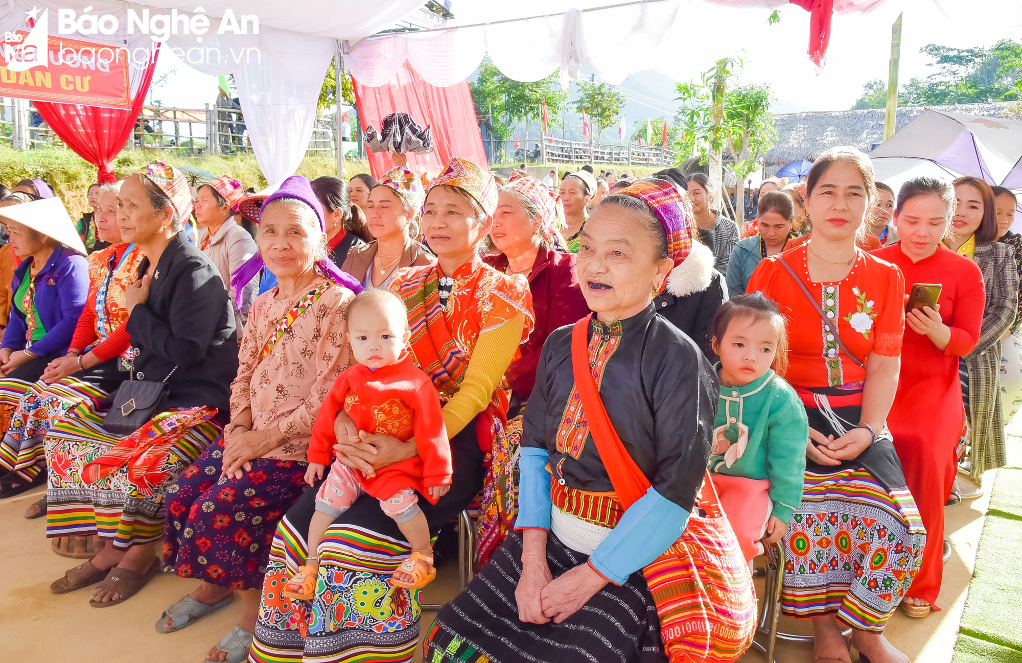 bna-nguoi-dan-anh-thanh-le-3021.jpg.webp