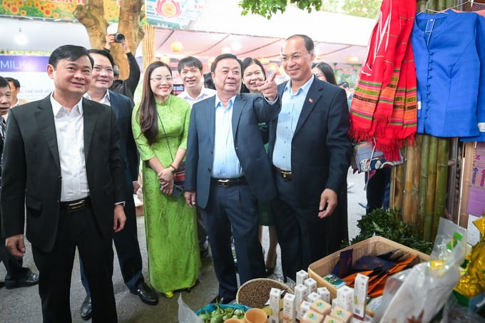 de-mien-tay-xu-nghe-phat-trien-xung-tam-voi-tiem-nang-111559_258-114307.jpg