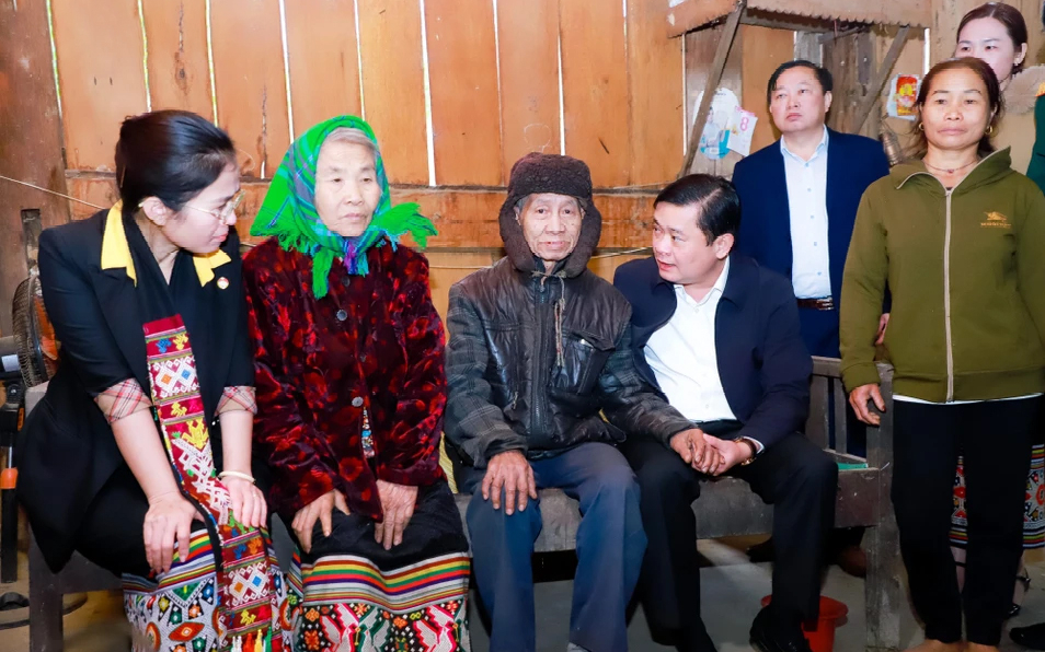 Bảo đảm mọi người dân Nghệ An đều có điều kiện vui Xuân, đón Tết