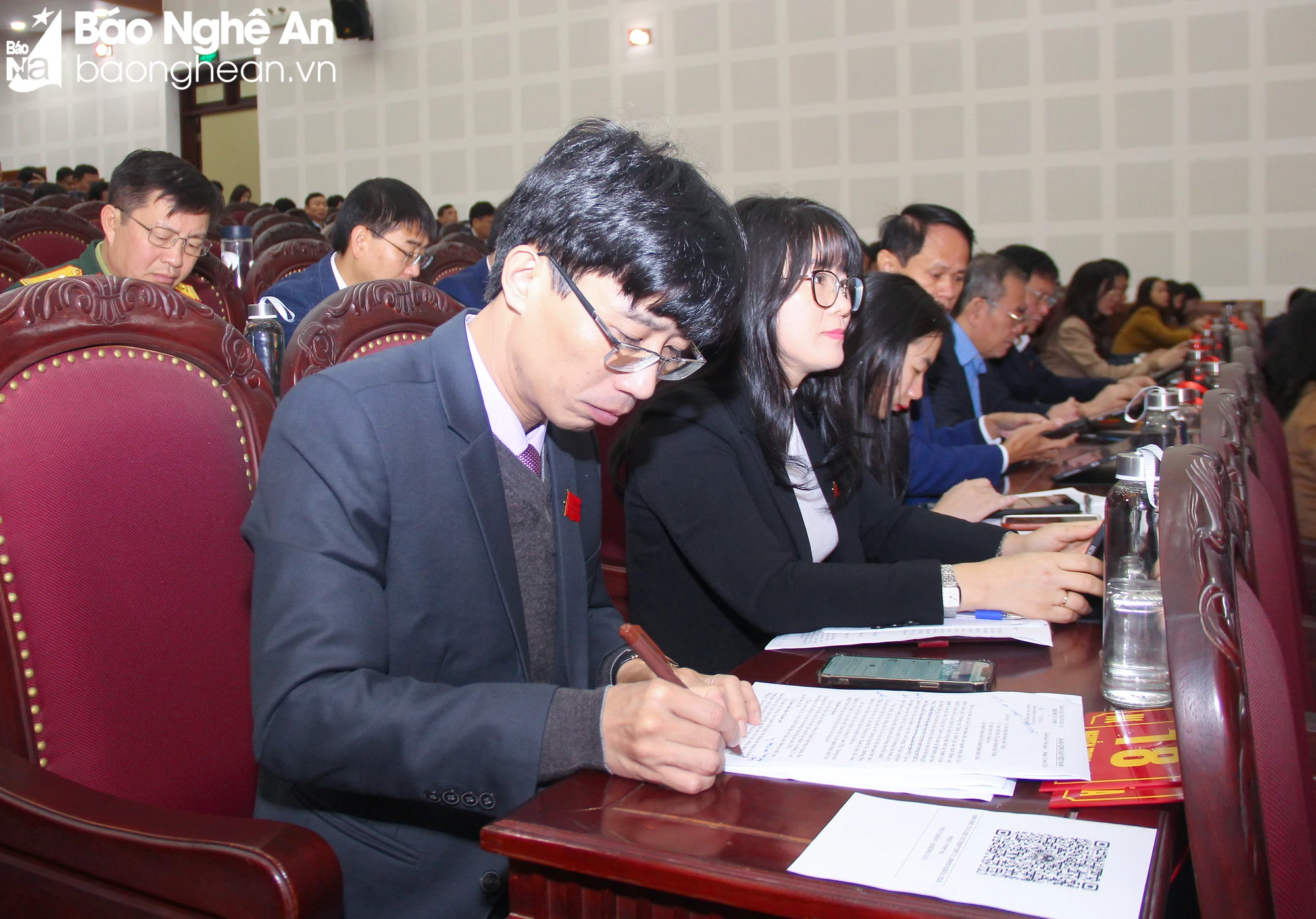 bna-mh2-1700.jpg.webp