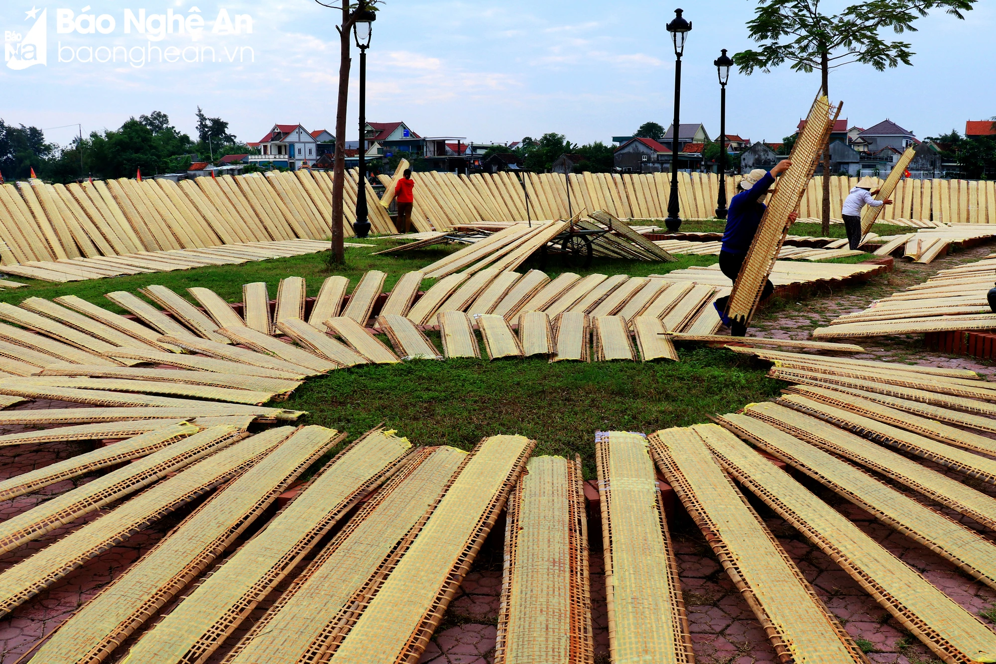 bna-san-pham-lang-nghe-banh-da-do-luong-3728.jpg.webp