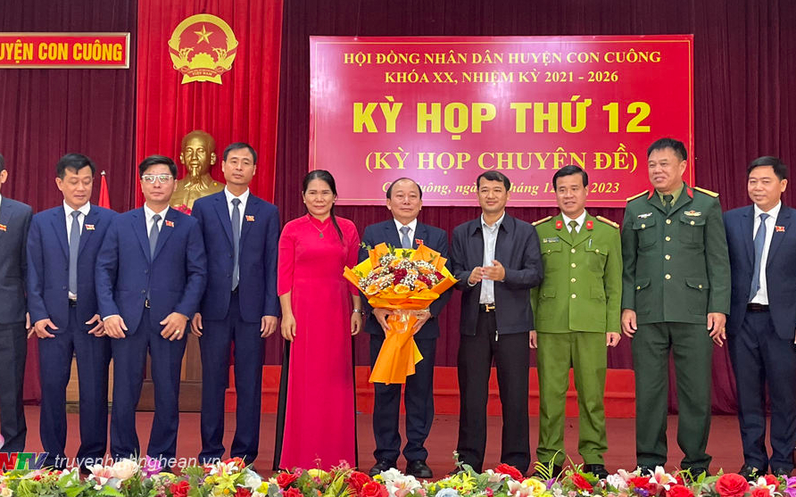 Con Cuông có tân Chủ tịch UBND huyện