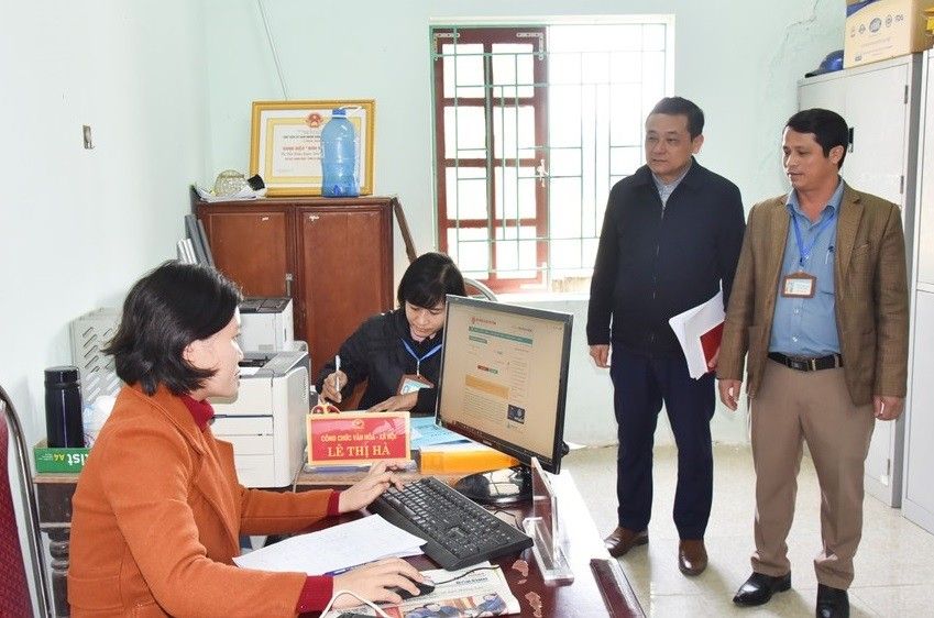 Nghệ An: Kiểm tra đột xuất việc chấp hành kỷ luật, kỷ cương hành chính sau Tết