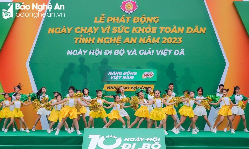 bna-duc-anh-3219-2439.jpg