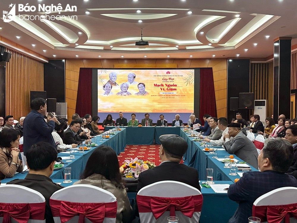 bna-khung-canh-buoi-gap-mat-1-3232--n1.jpg