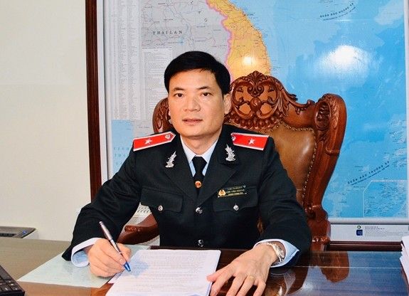 ong-lam-van-hoang-9633.jpg