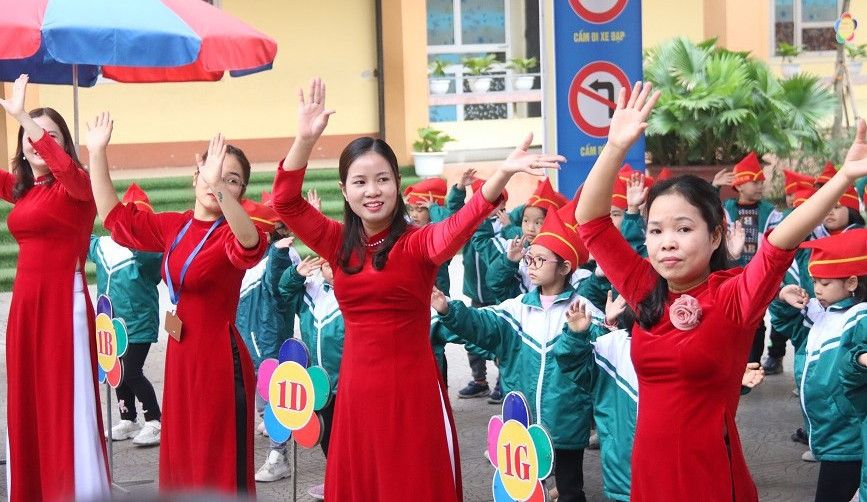 giao-vien-54_20230415102402--n1.jpg