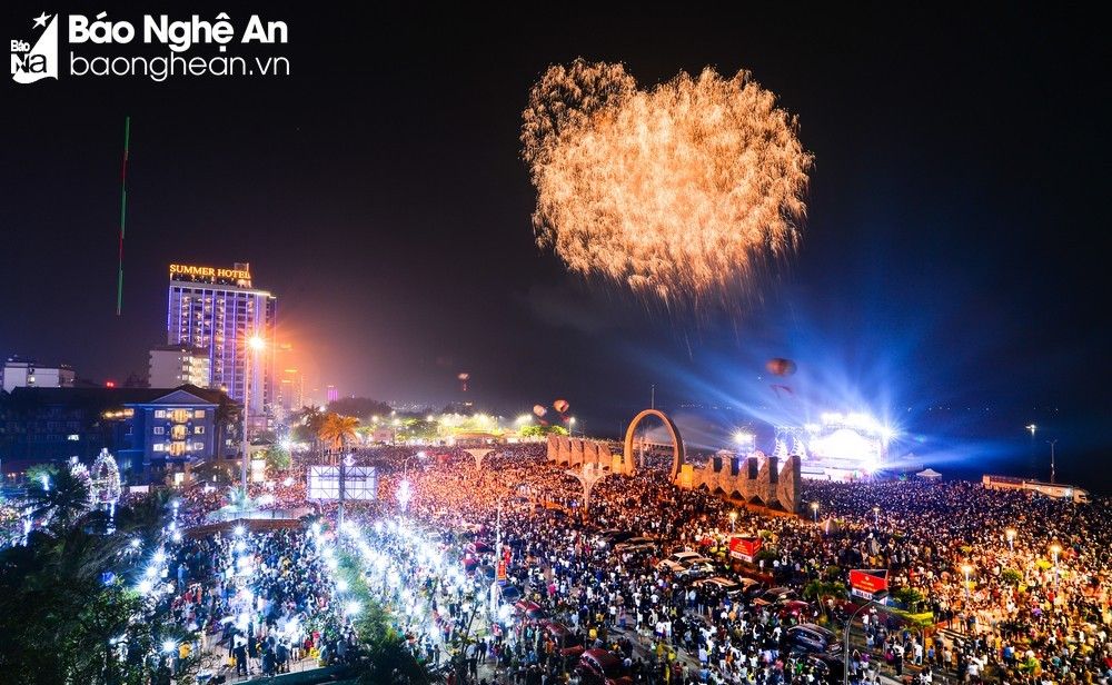 bien-cua-lo-da-san-sang-buoc-vao-mua-vui-anh-tu-lieu-thanh-cuong-6033-2061--n1.jpg