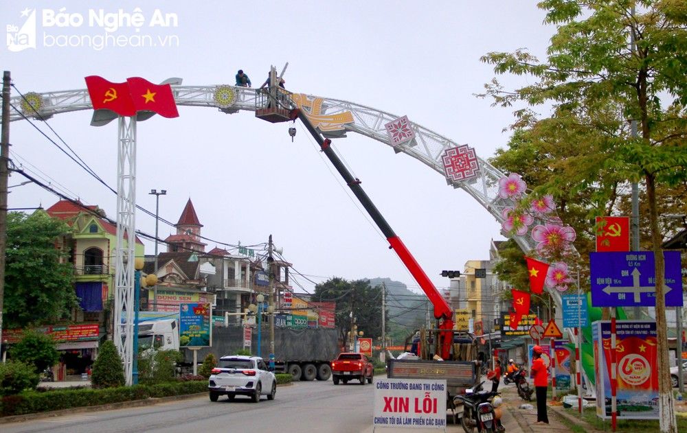 bna-huyen-tan-ky-tap-trung-chinh-trang-ky-niem-60-nam-thanh-lap-anh-qa-9625.jpg