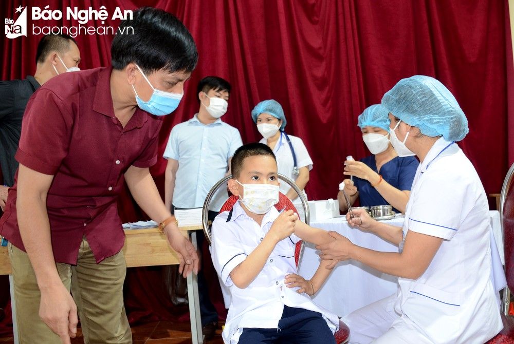 bna_c_tiem-vac-xin-phong-covid-19-cho-tre-tu-5-den-11-tuoi-1-2188.jpg
