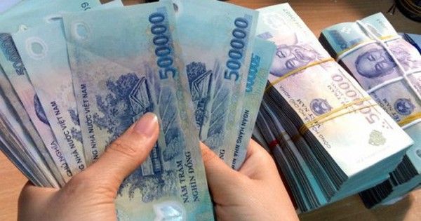Dứt khoát phải cải cách tiền lương