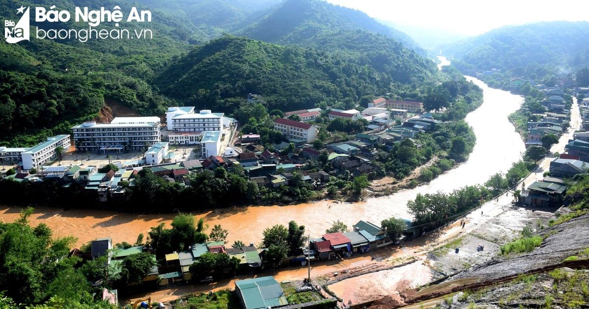 Nghệ An phấn đấu đến năm 2025 có 100% xã vùng cao có đường ô tô đến trung tâm xã được rải nhựa