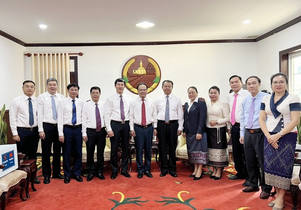anh-chung-svnk-9822.jpg