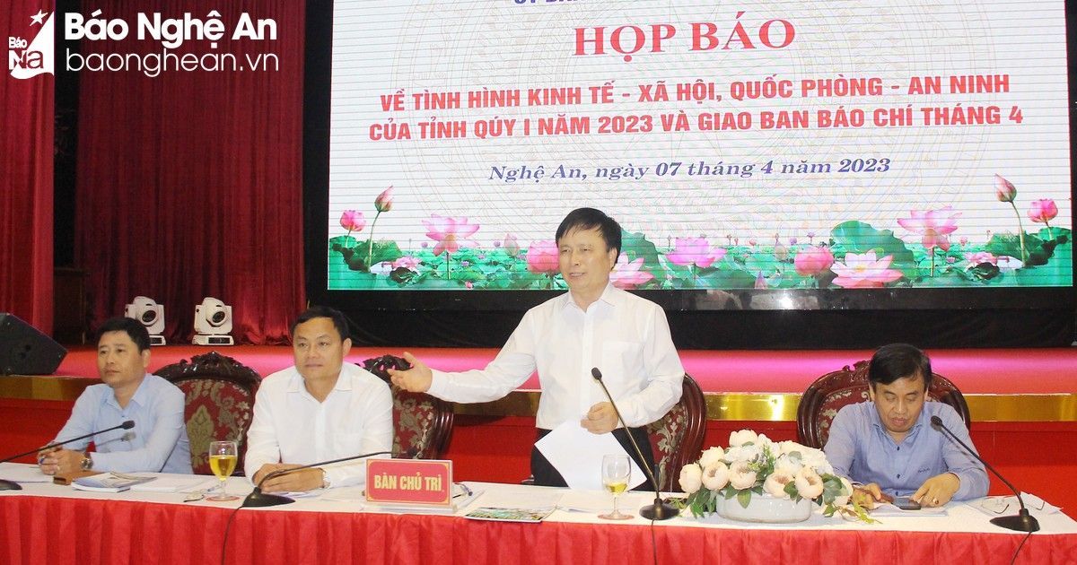 UBND tỉnh tổ chức họp báo tình hình kinh tế - xã hội quý I/2023