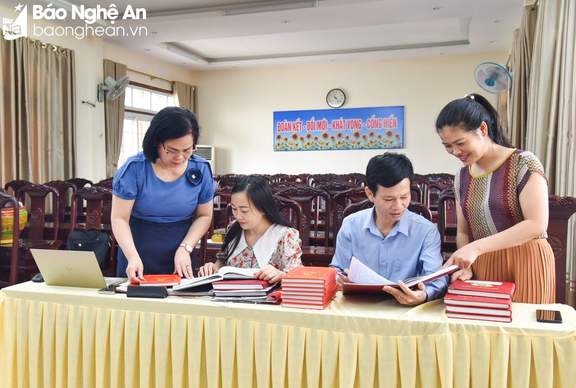 bna-dang-uy-khoi-kiem-tra-cong-tac-dang-tai-lien-doan-lao-dong-tinh-thanh-le-3152.jpg