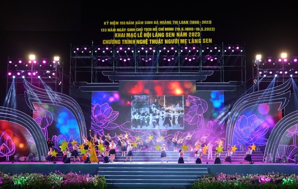 Nghệ An long trọng khai mạc Lễ hội Làng Sen năm 2023