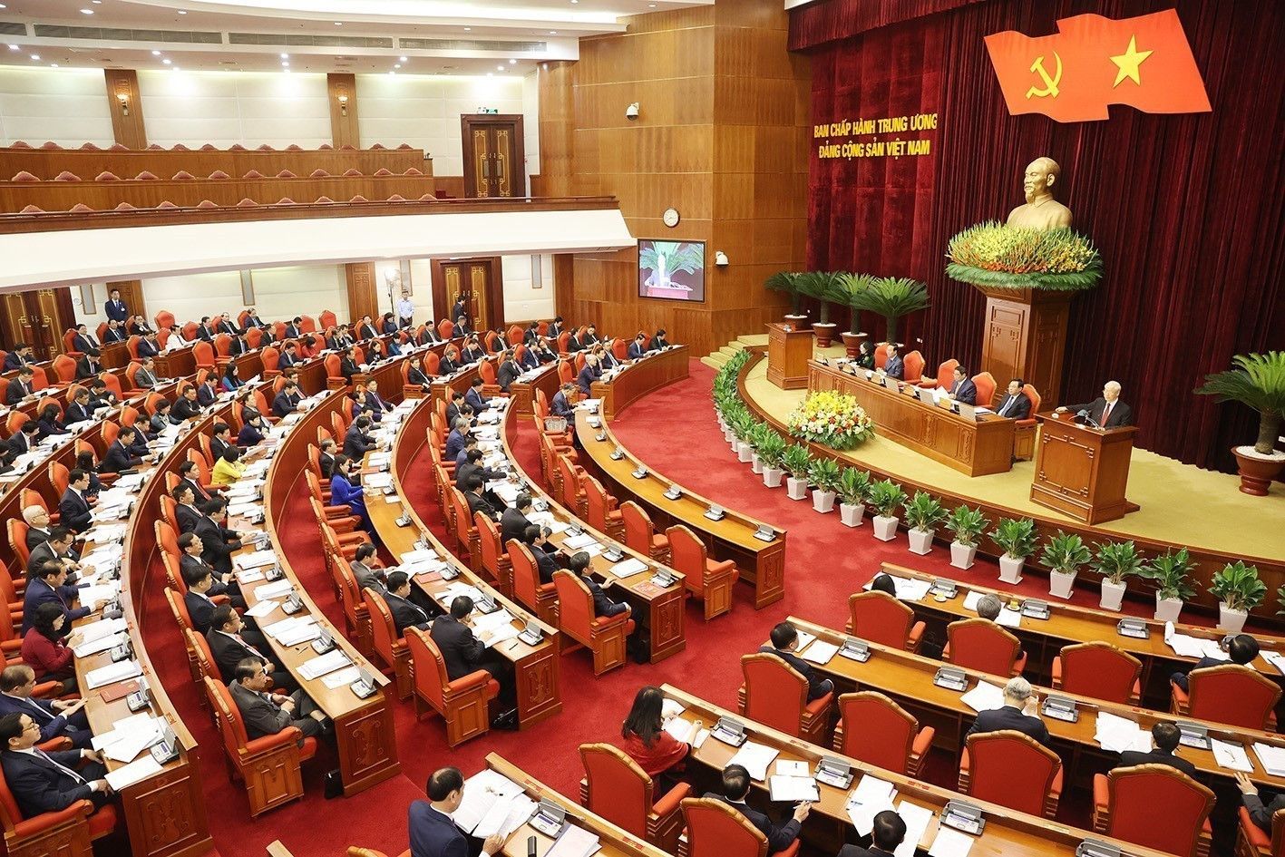 vna-potal-tong-bi-thu-nguyen-phu-trong-chu-tri-phien-khai-mac-hoi-nghi-trung-uong-giua-nhiem-ky-khoa-xiii-6731355-354.jpg