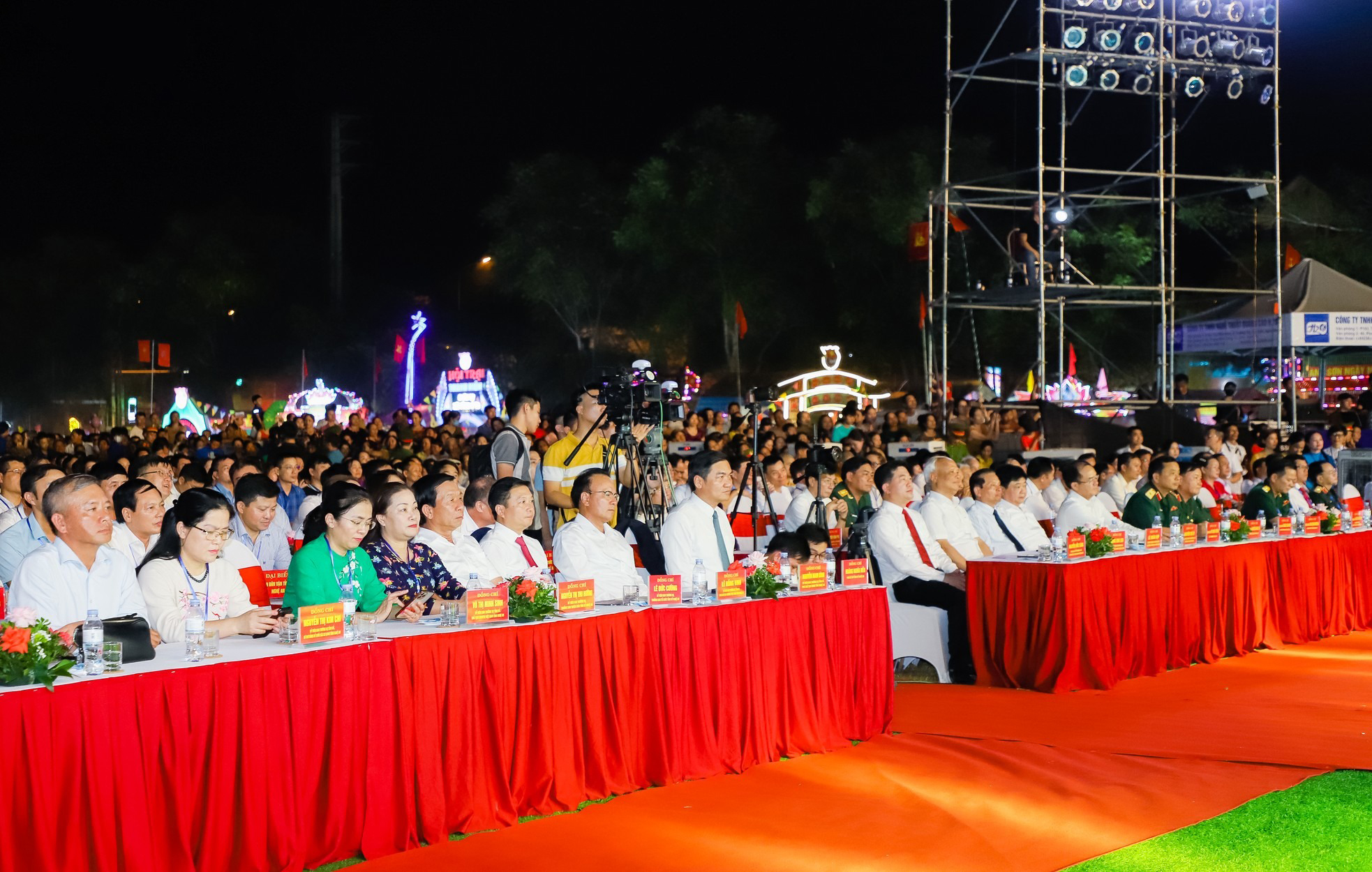 huyen-anh-son-trong-the-ky-niem-200-nam-danh-xung-anh-son-va-60-nam-ngay-tach-lap-huyen--n1.jpg