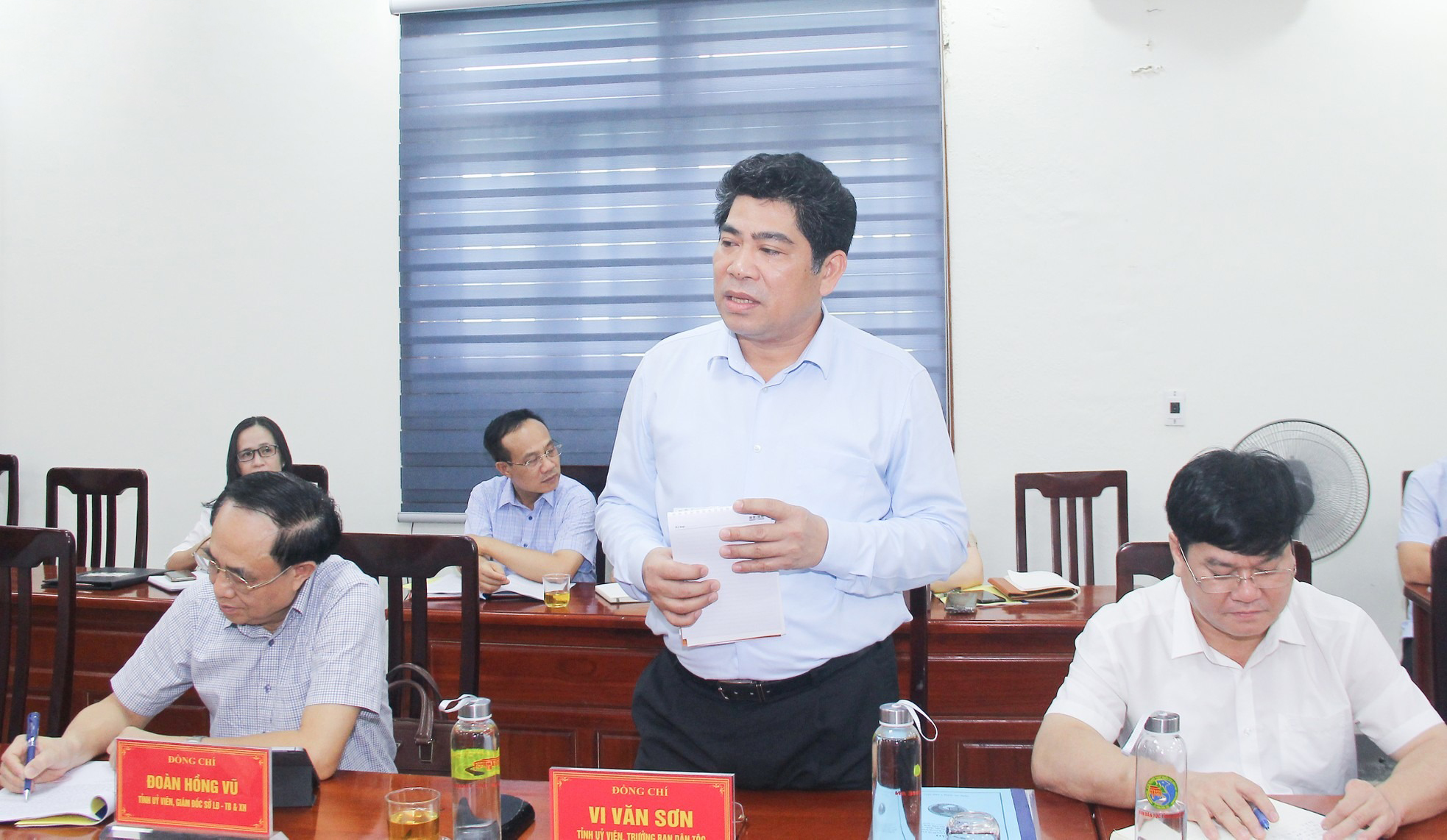 chu-dong-thao-go-vuong-mac-khi-thuc-hien-chuong-trinh-giam-ngheo-phat-trien-vung-dan-toc-thieu-so--n1.jpg