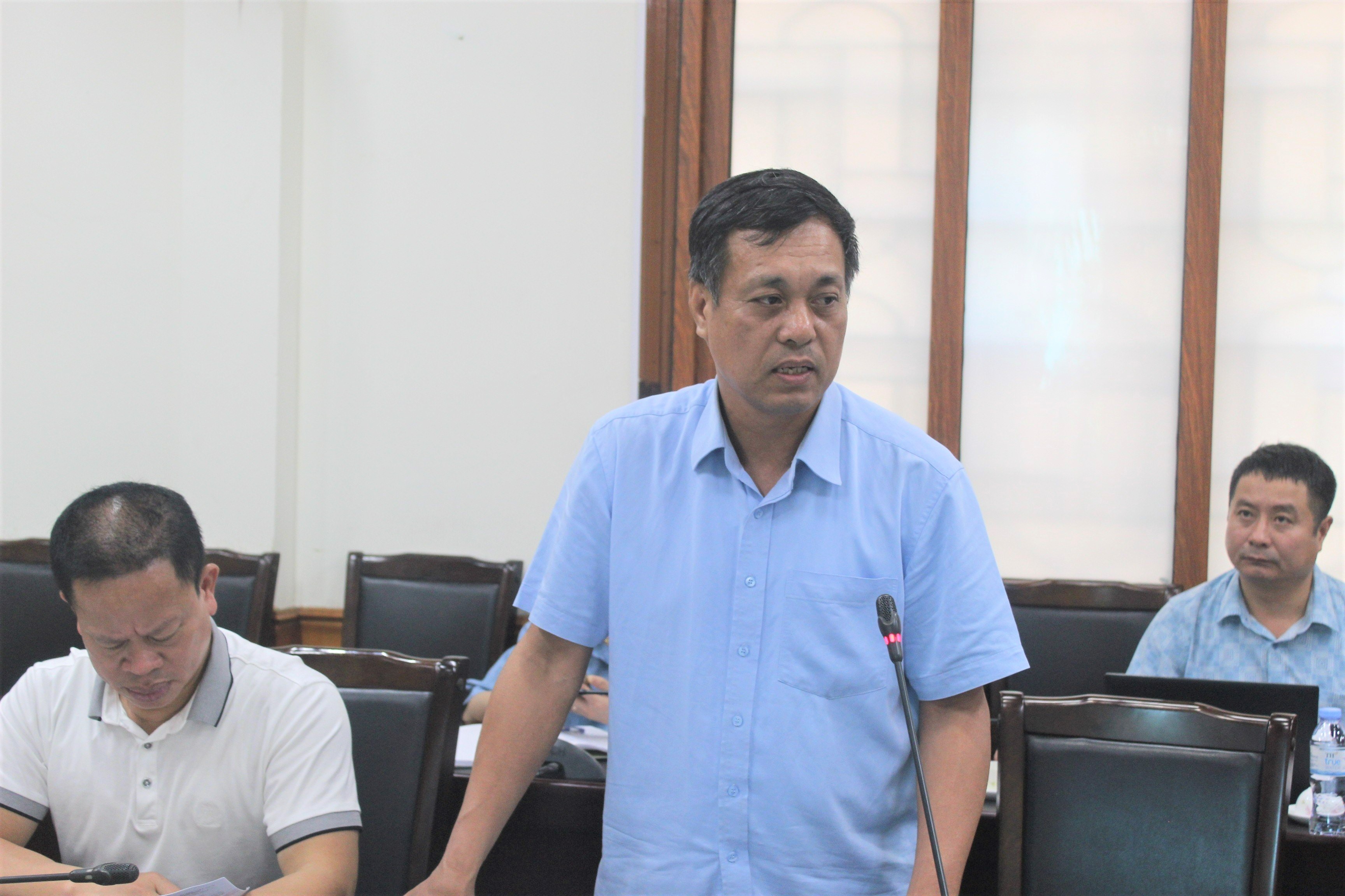 ban-phap-che-hdnd-tinh-nghe-an-khao-sat-hoat-dong-tiep-nhan-va-tra-ket-qua-tai-bo-phan-mot-cua-huyen-quynh-luu--n3.jpg