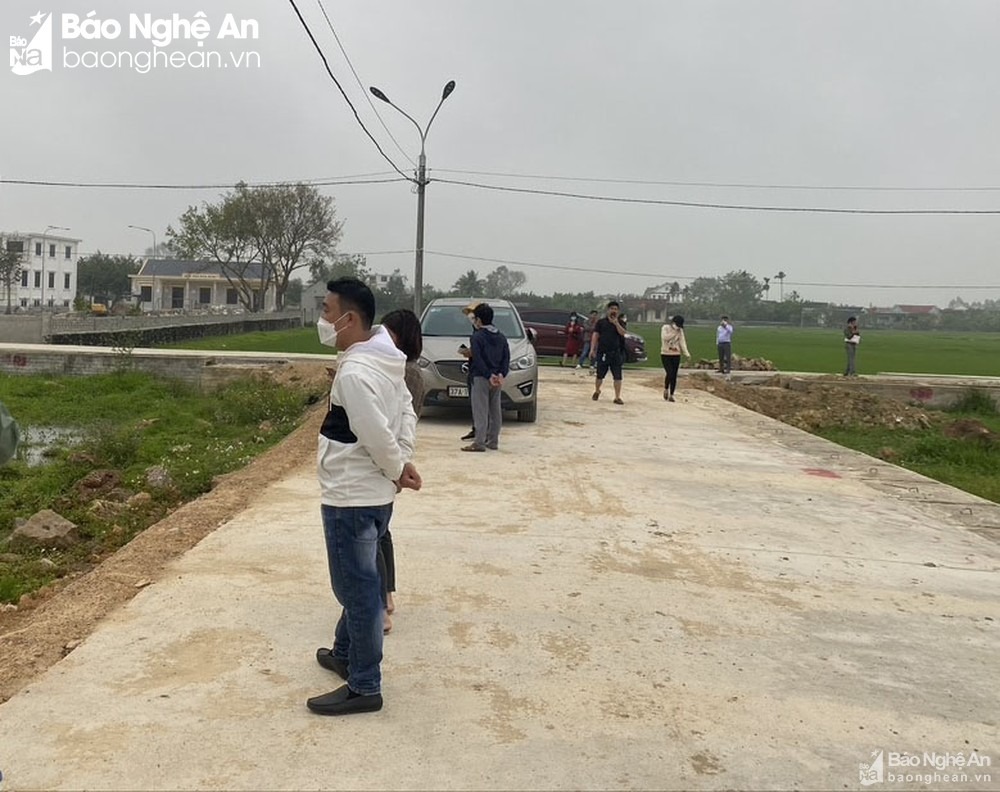 bna-van-truong-bn1232082662-852022-596.jpg