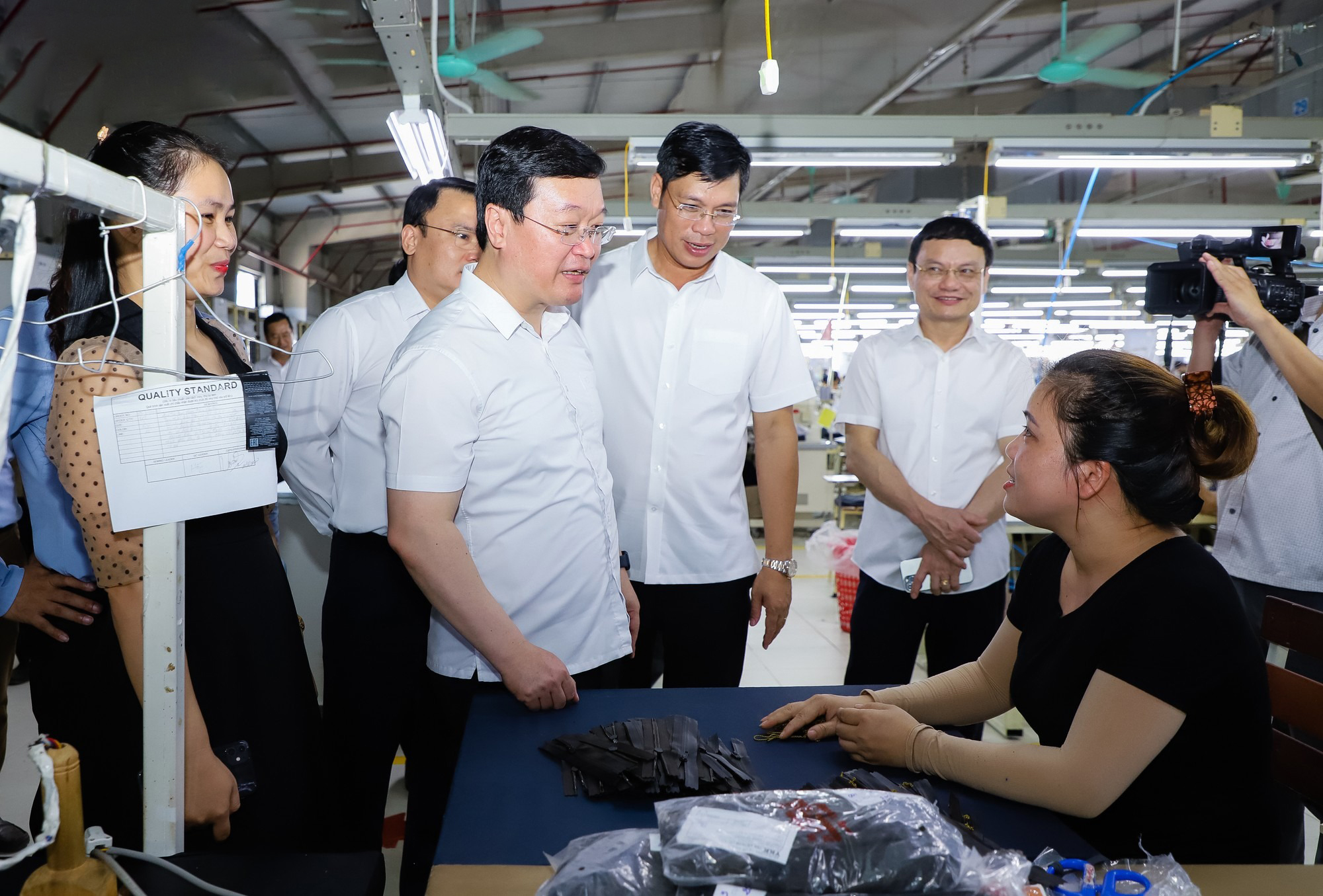 chu-tich-ubnd-tinh-nguyen-duc-trung-kiem-tra-cac-du-an-tai-huyen-do-luong--n10.jpg
