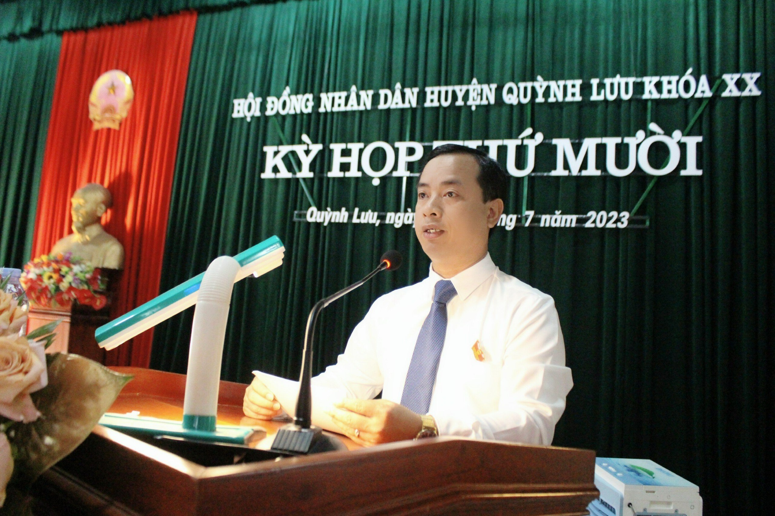 ky-hop-thu-10-hdnd-huyen-quynh-luu-khoa-xx-se-xem-xet-thong-qua-7-du-thao-nghi-quyet--n4.jpg