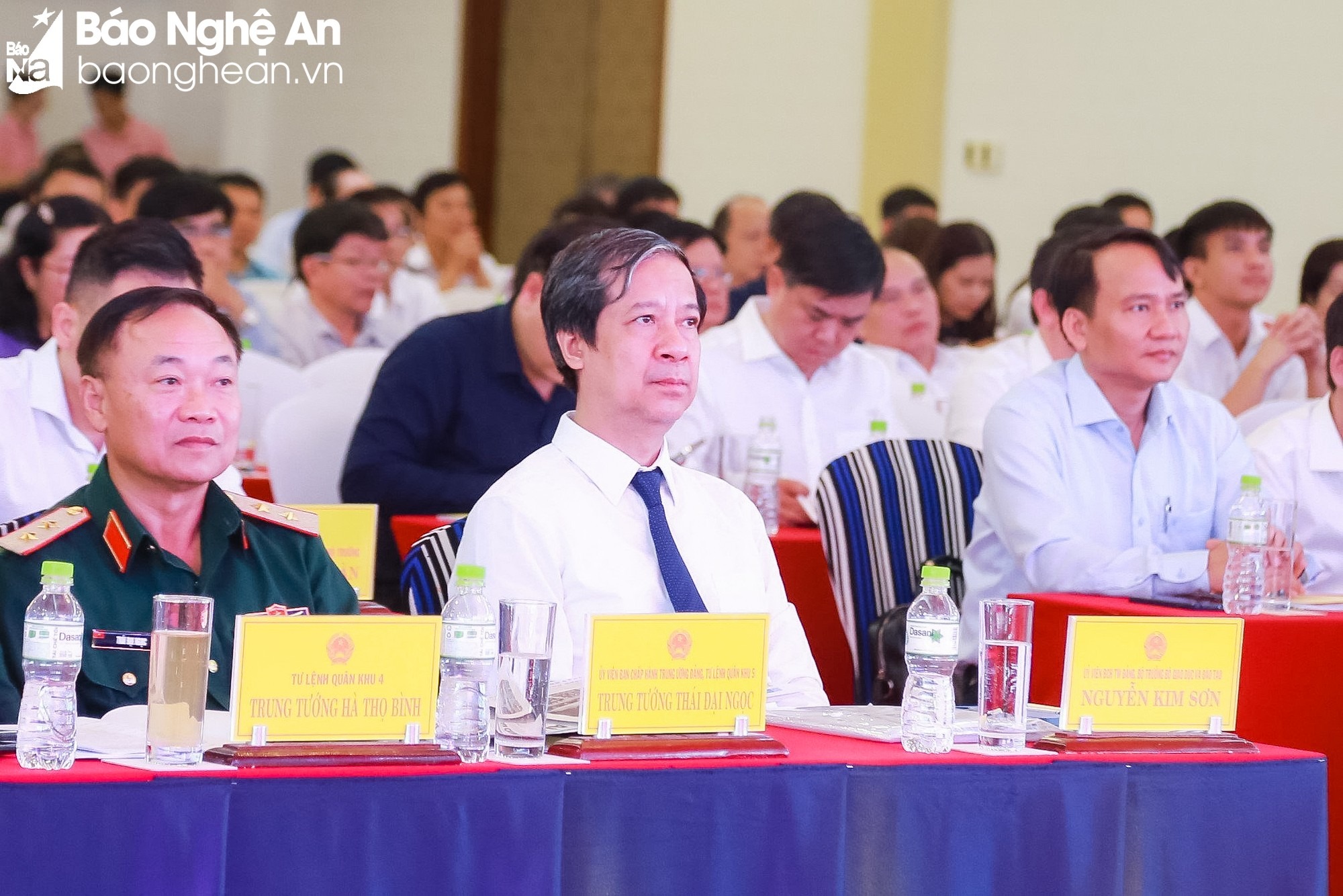 bna-911c074ad4c0049e5dd1-4223--n1.jpg