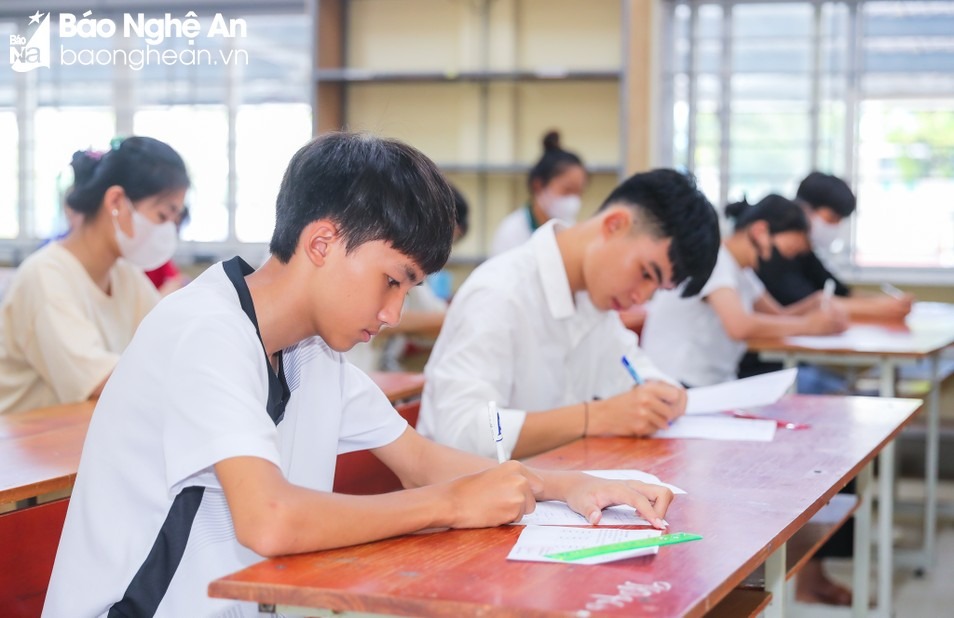 bna-duc-anh-4382-7085.jpg