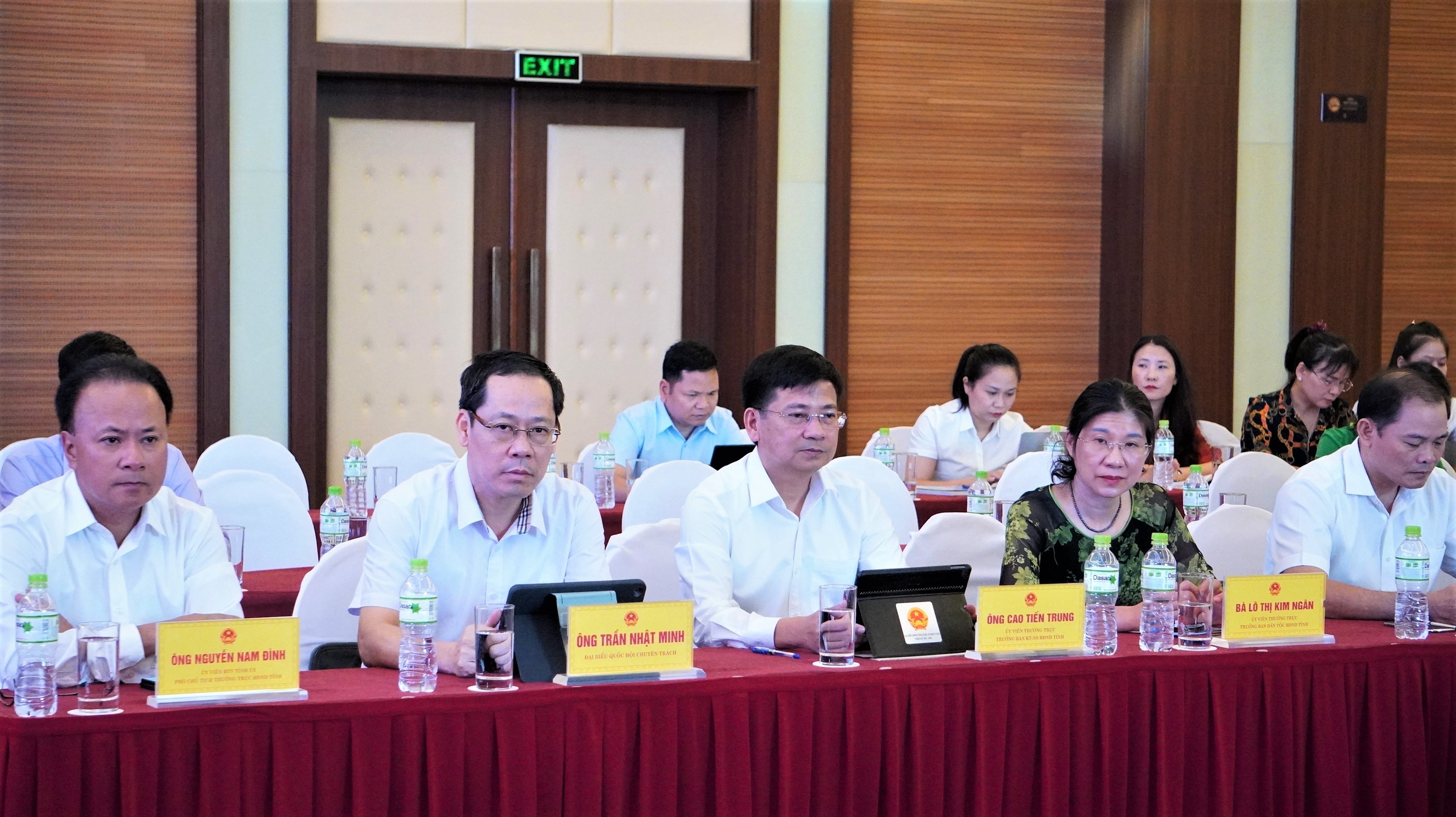 bao-cao-de-dan-hoi-nghi-giao-ban-thuong-truc-hdnd-cap-huyen-cum-2-lan-thu-ba-nhiem-ky-2021-2026--n4.jpg