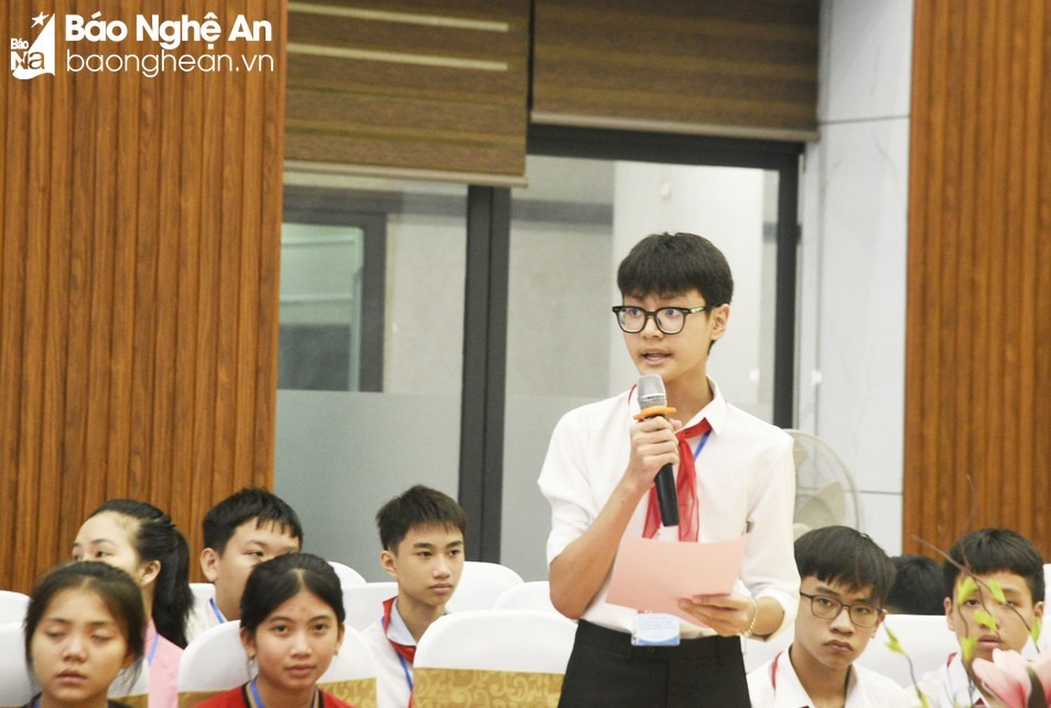 bna-y-kien-tre-em-1-964.jpg
