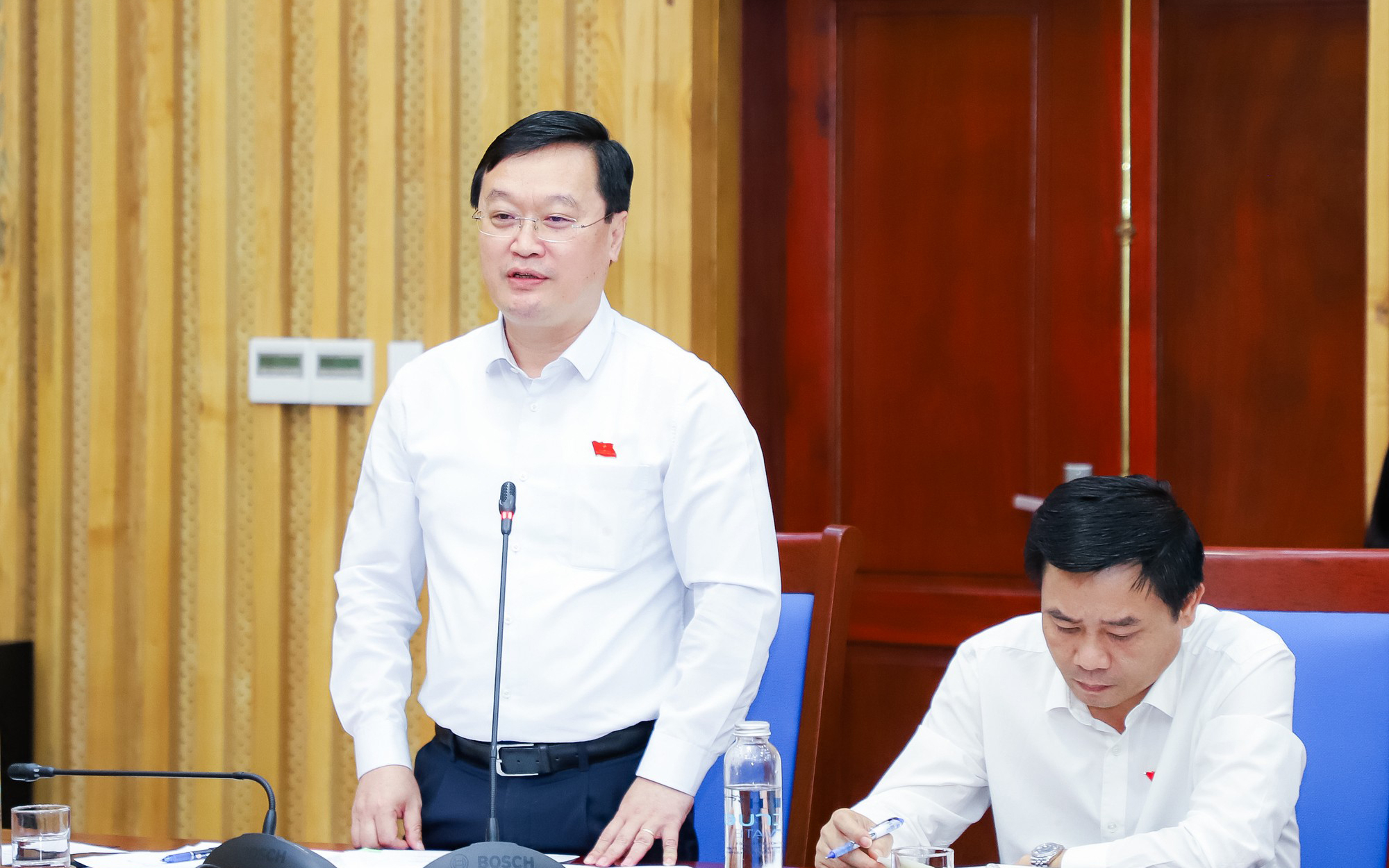 Chủ tịch UBND tỉnh: Càng khó khăn, càng phải quyết tâm, cố gắng, không làm thì không bao giờ đạt mục tiêu
