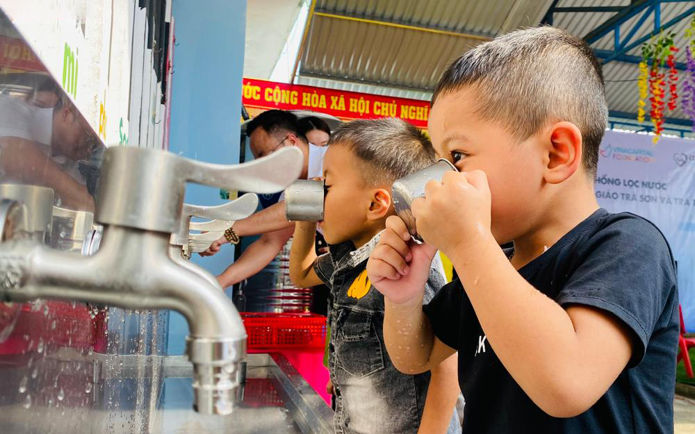 Cần quan tâm nước sinh hoạt ở các trường bán trú