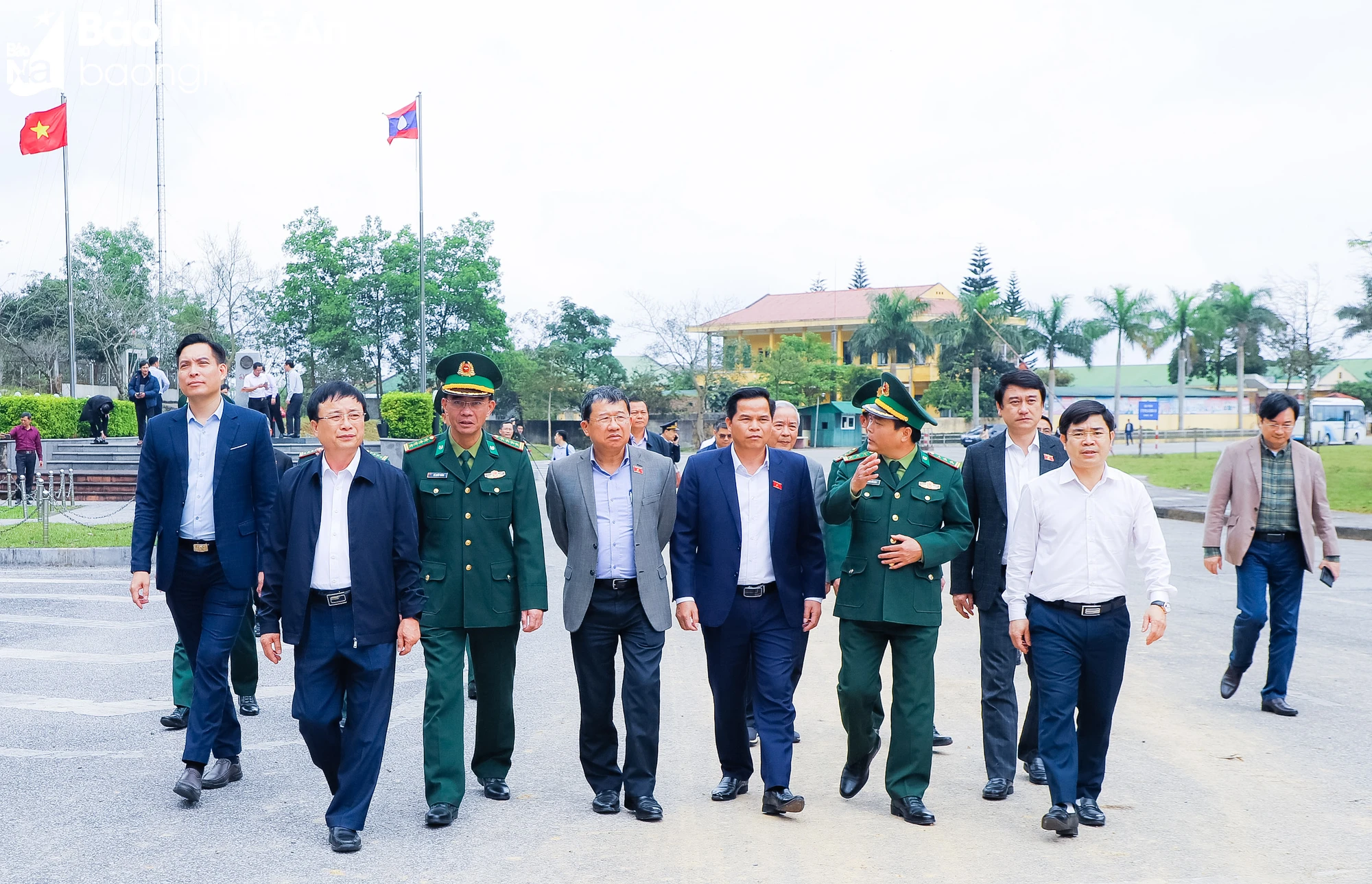 bna-doan-giam-sat-uy-ban-doi-ngoai-cua-quoc-hoi-da-den-khao-sat-viec-thuc-hien-cac-dieu-uoc-quoc-te-ve-bien-gioi-lanh-tho-tren-dat-lien-giua-viet-nam-lao-tai-cua-khau-thanh-thuy-1177.jpg.webp