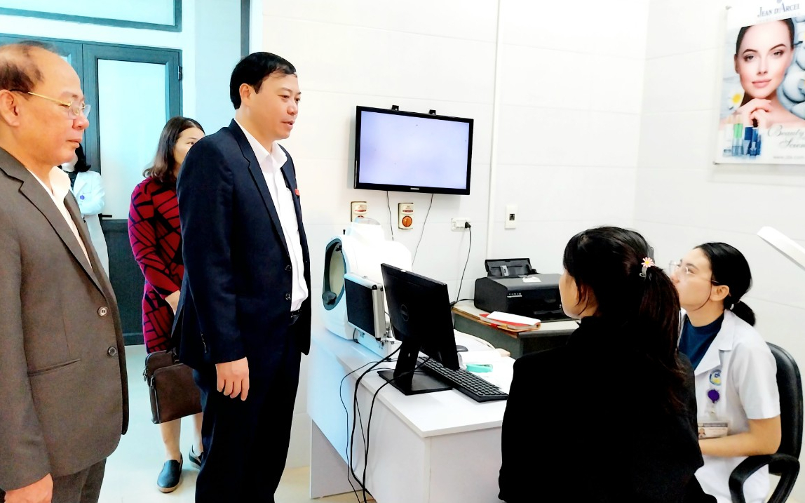 Khảo sát tình hình tổ chức và hoạt động của Bệnh viện Da liễu Nghệ An