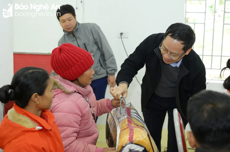 bna-1696-01-1531.jpeg.webp
