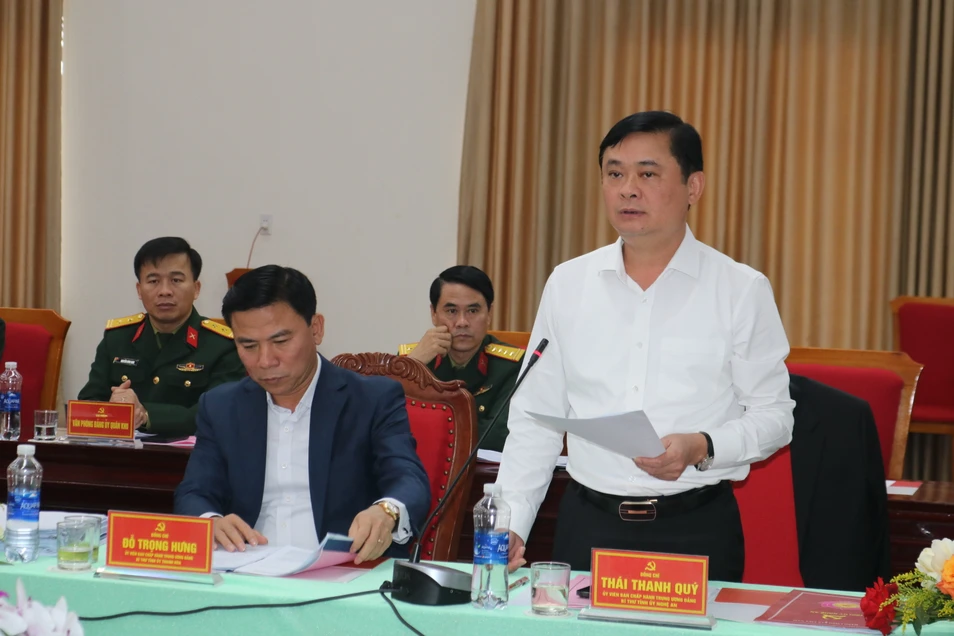anh-8-dong-chi-thai-thanh-quy-bi-thu-tinh-uy-nghe-an-phat-bieu-thao-luan-684.jpg.webp