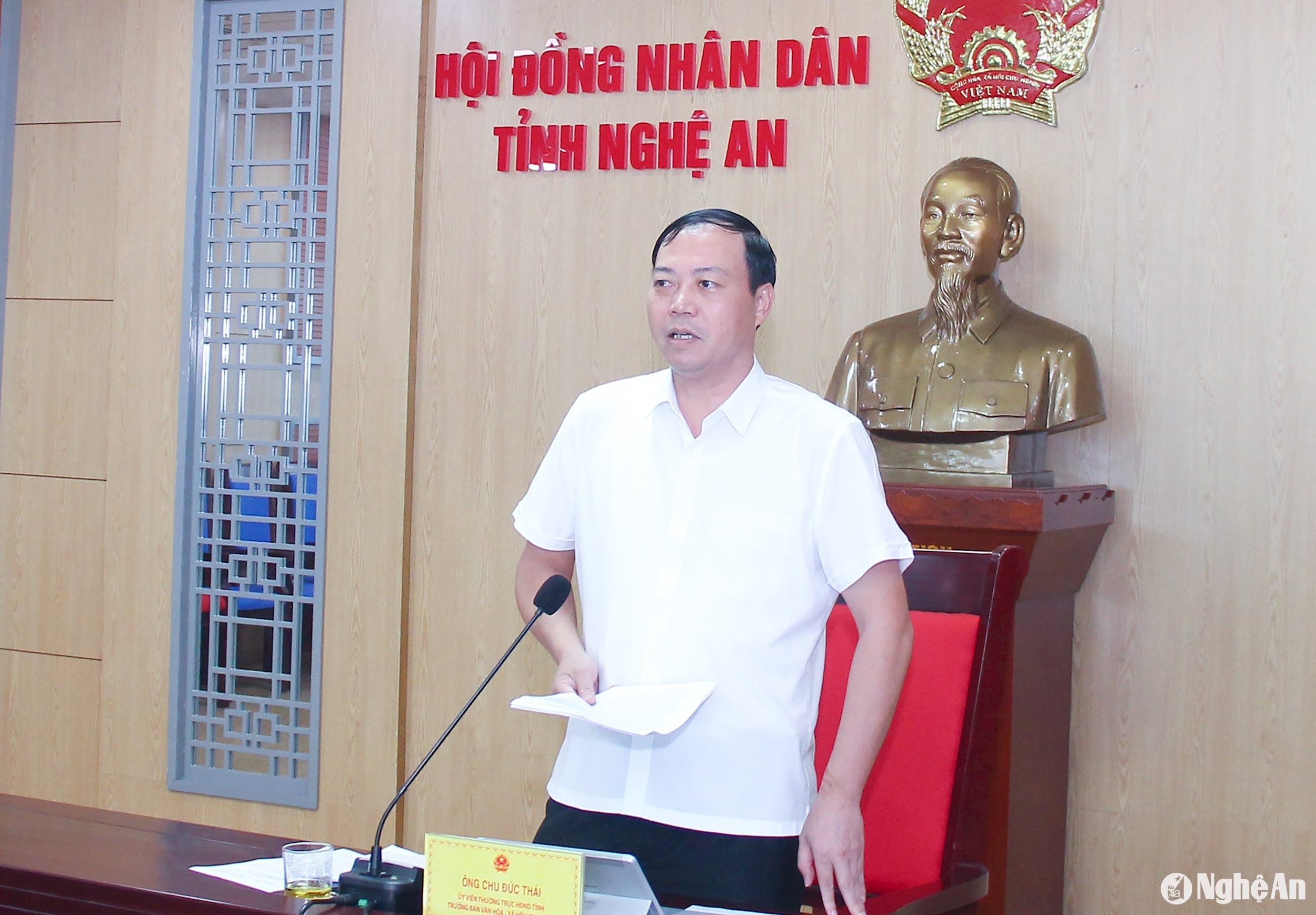 bna_-dong-chi-chu-duc-thai-uy-vien-thuong-truc-truong-ban-van-hoa-va-xa-hoi-hdnd-tinh-ket-luan-tai-cuoc-hop-tham-tra.-anh-mai-hoa.jpg
