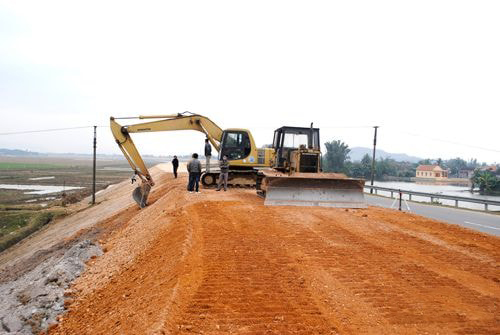 Sở Nông nghiệp và Phát triển nông thôn trả lời kiến nghị cử tri xã Xuân Lâm, huyện Nam Đàn về việc xây dựng lan can hai bên điểm cắt qua đê Tả Lam