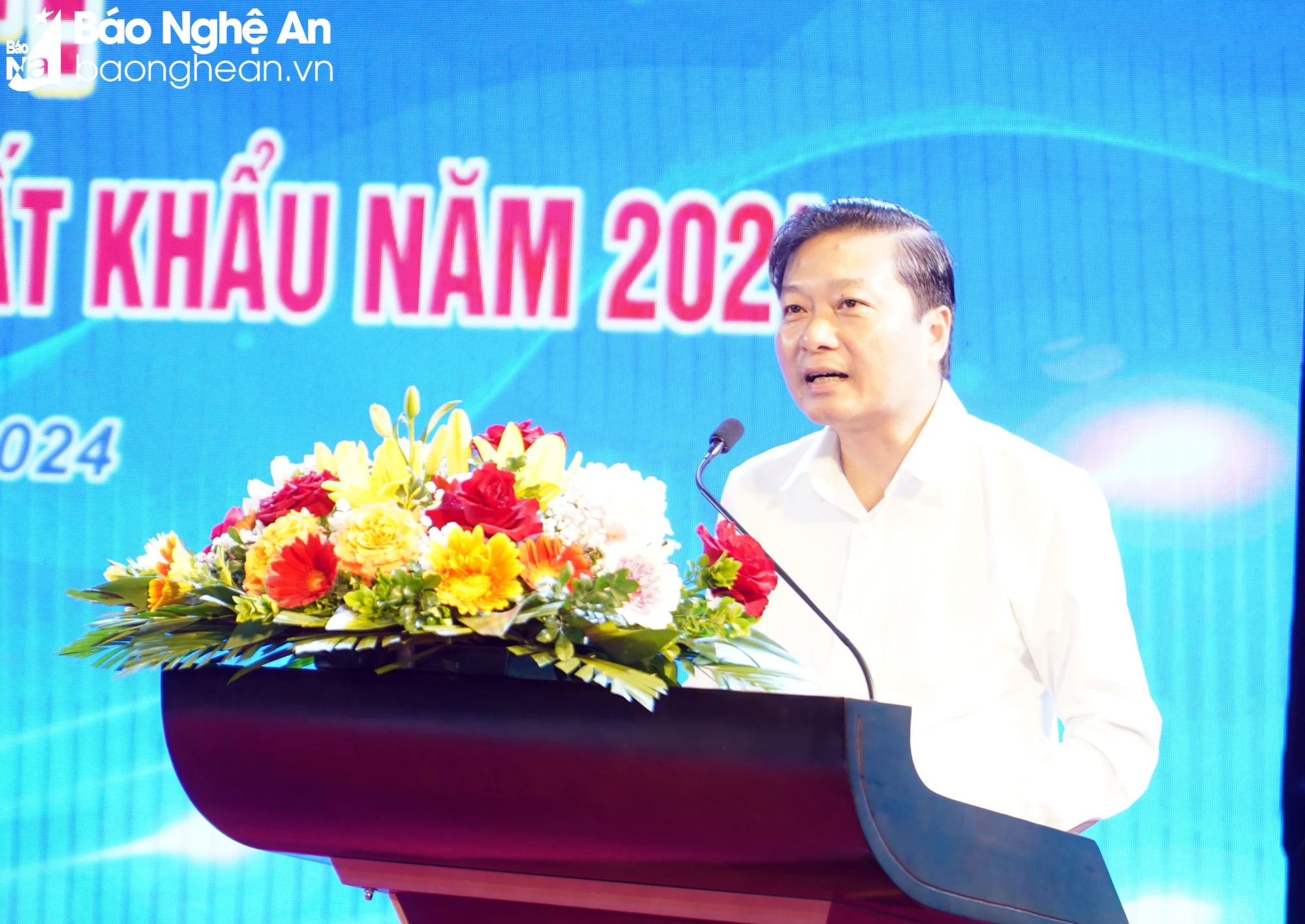 bna-00-8333.jpg.webp