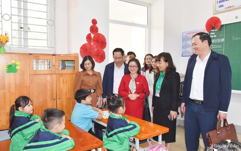 Đoàn ĐBQH tỉnh sẽ giám sát “Việc thực hiện chính sách, pháp luật về đổi mới hệ thống tổ chức và quản lý, nâng cao chất lượng, hiệu quả hoạt động của các đơn vị sự nghiệp công lập trên địa bàn