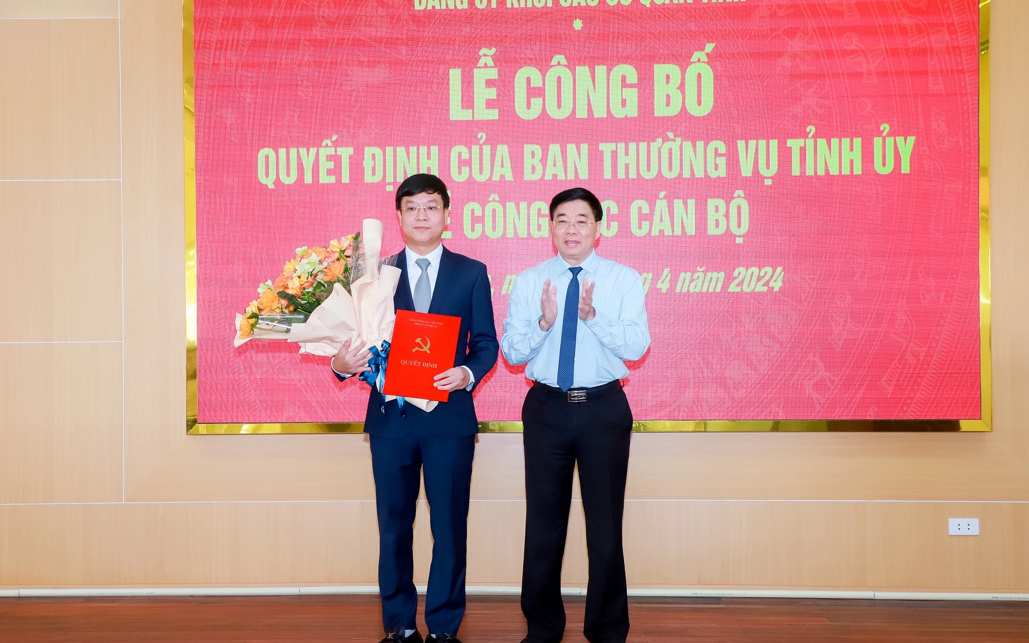 Ban Thường vụ Tỉnh ủy Nghệ An điều động, phân công, chỉ định Bí thư Thị ủy Thái Hòa giữ chức Bí thư Đảng ủy Khối Các cơ quan tỉnh