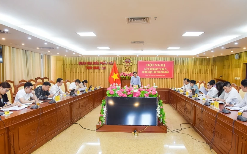 Đoàn đại biểu Quốc hội tỉnh Nghệ An lấy ý kiến góp ý lần 2 đối với Dự thảo Luật Lưu trữ (sửa đổi)