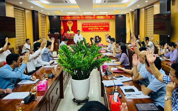 HĐND huyện Diễn Châu: Thông qua nghị quyết sáp nhập 10 đơn vị hành chính cấp xã thành 5 đơn vị hành chính mới