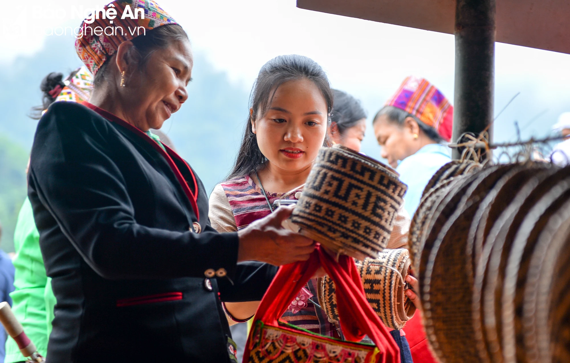 bna_c_san-pham-may-tre-dan-con-cuong-duoc-nhieu-nguoi-ua-chuong-anh-thanh-cuong-7228.jpg.webp