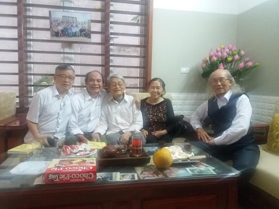bna_nhac-sy-nguyen-trong-tao-va-ban-be-tai-que-nha-78fe9cd3c3356bca98982bf8cd1ffeb0.jpg