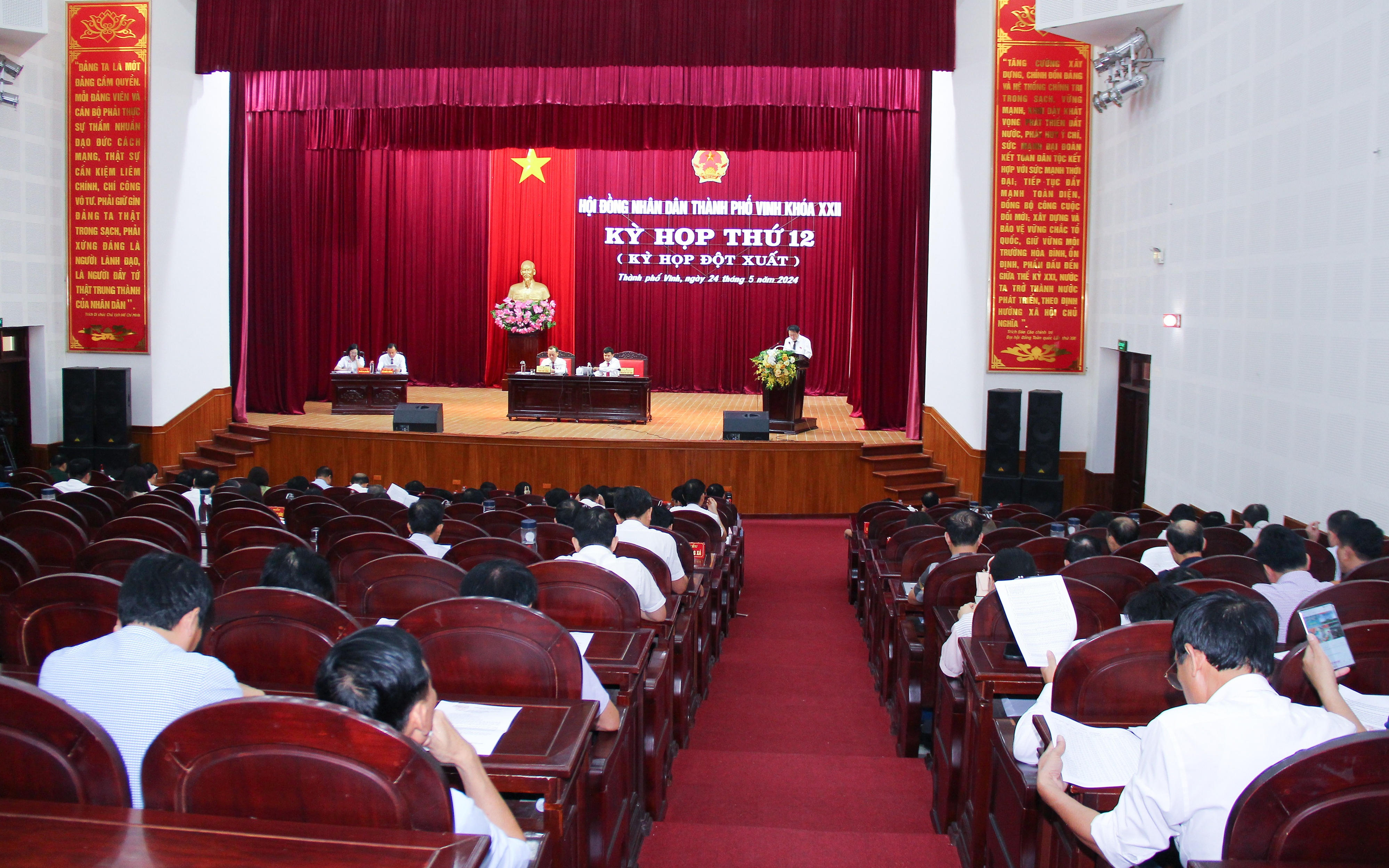 Thành phố Vinh tăng từ 25 lên 33 xã, phường sau mở rộng địa giới hành chính và sắp xếp đơn vị hành chính