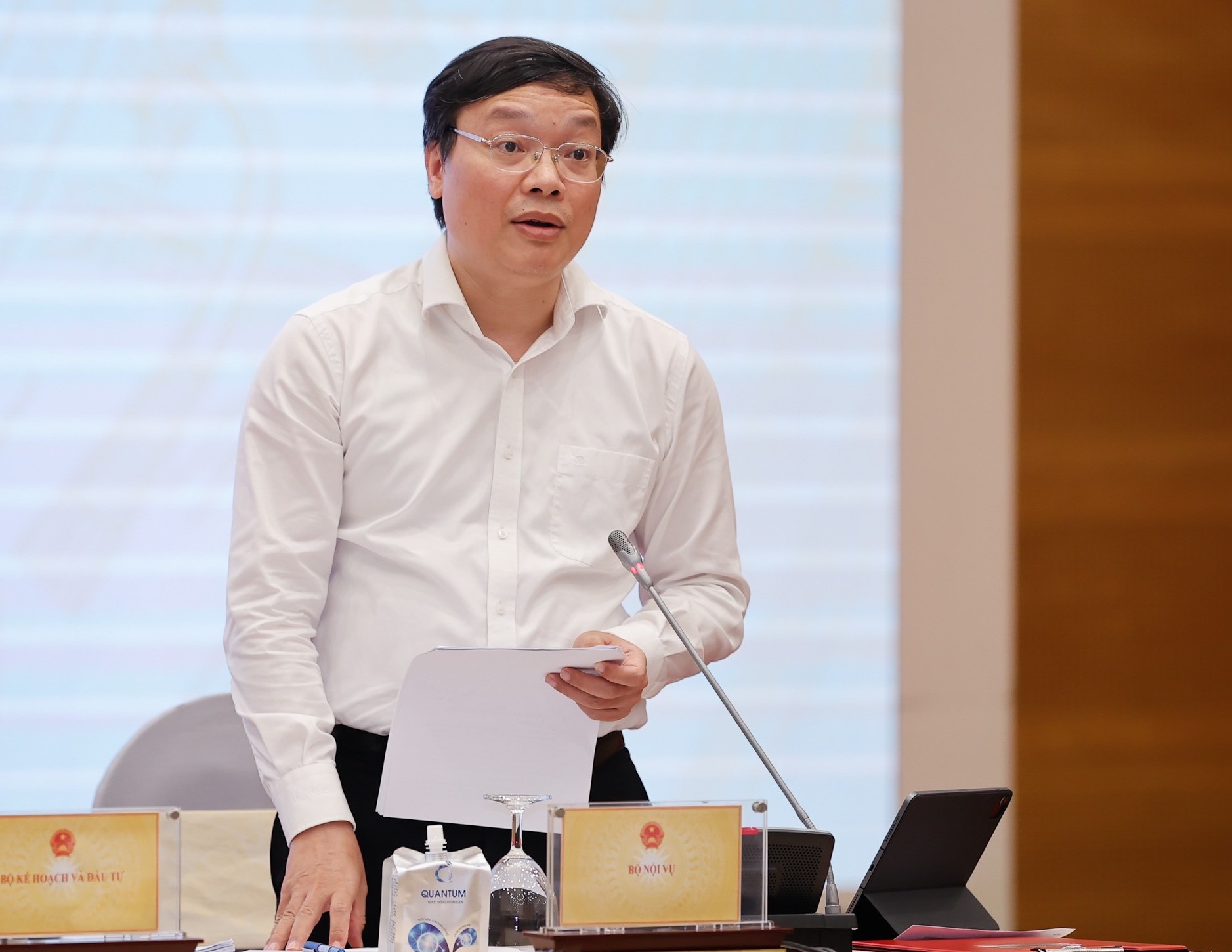 truonghailong-1810.jpg?width=0&s=aG02K0D-_WQzgdB2EfS8kw
